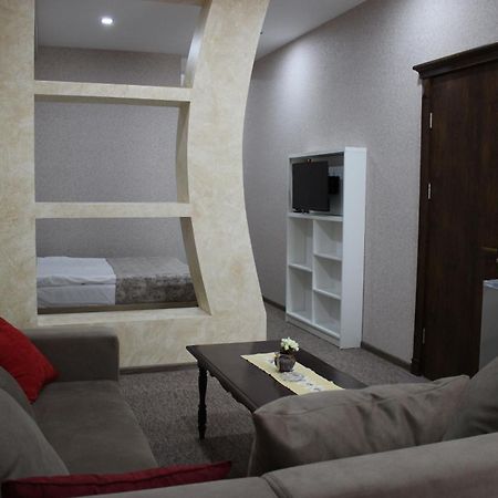 Liel Otel Tiflis Dış mekan fotoğraf