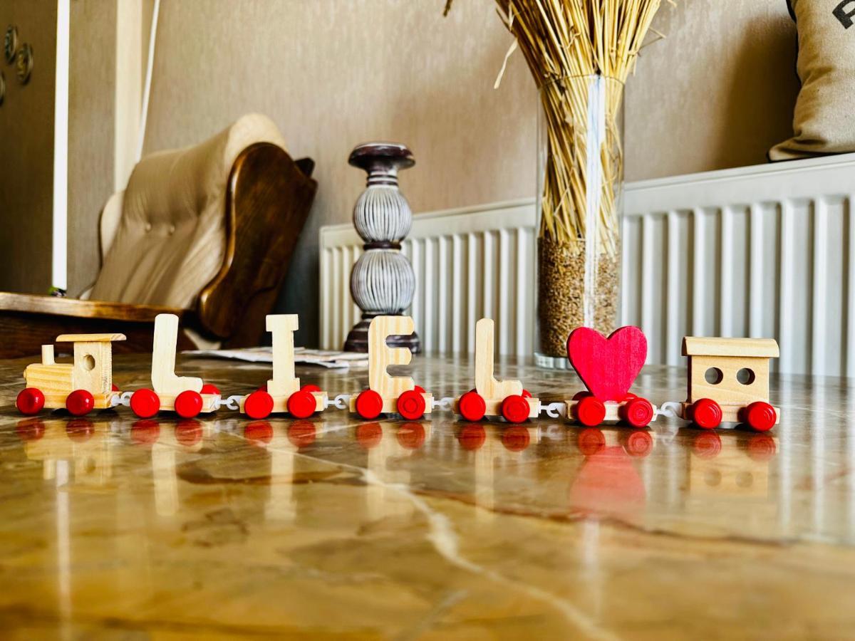 Liel Otel Tiflis Dış mekan fotoğraf