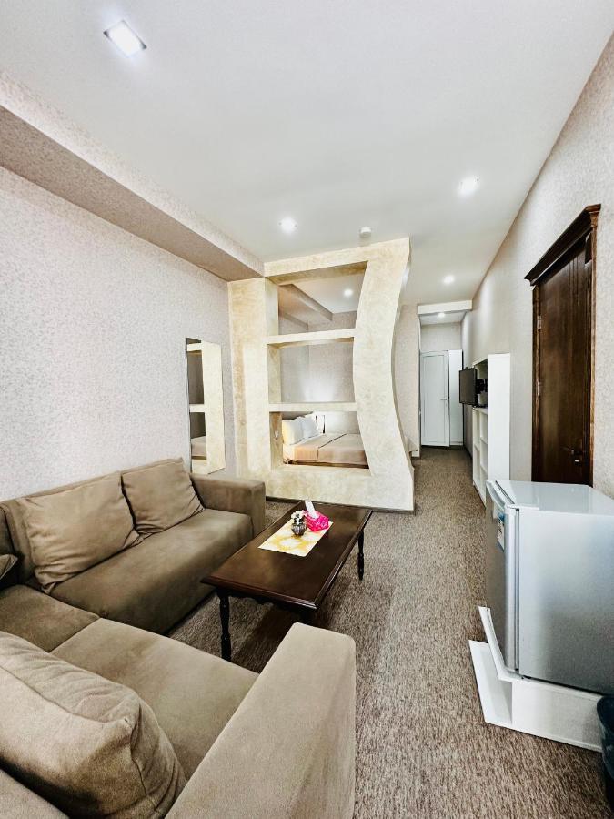 Liel Otel Tiflis Dış mekan fotoğraf