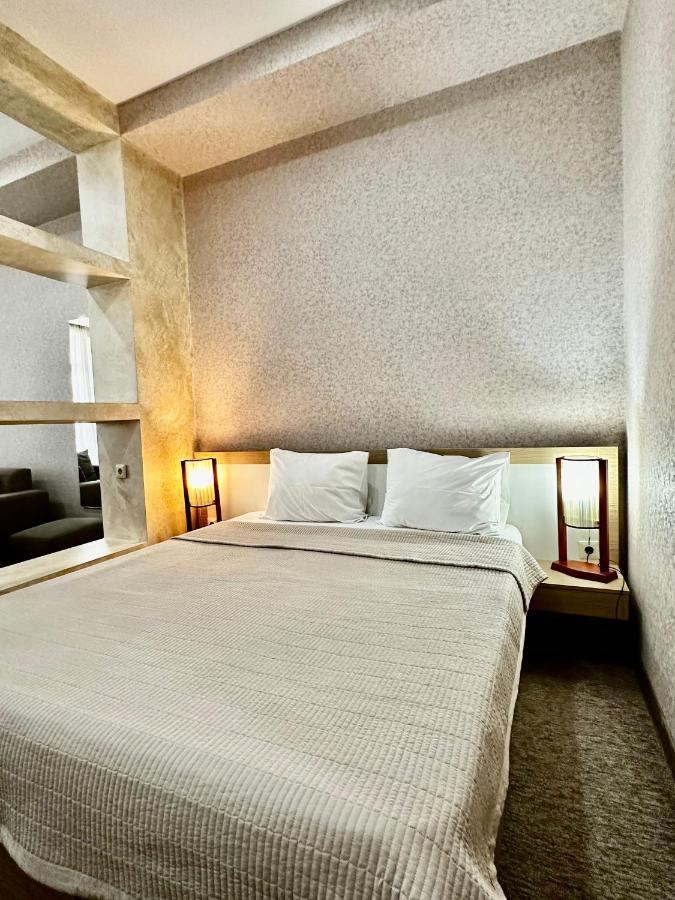 Liel Otel Tiflis Dış mekan fotoğraf