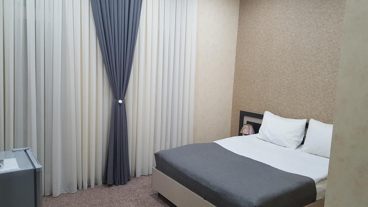 Liel Otel Tiflis Dış mekan fotoğraf