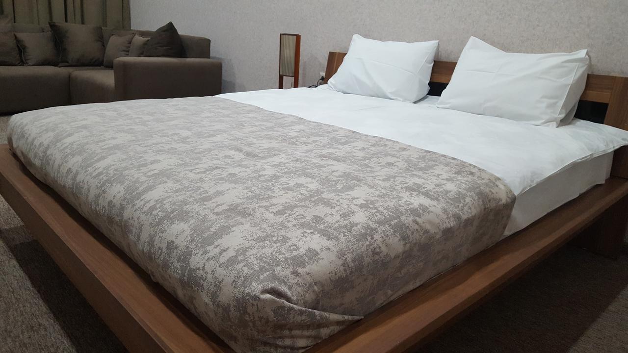 Liel Otel Tiflis Dış mekan fotoğraf