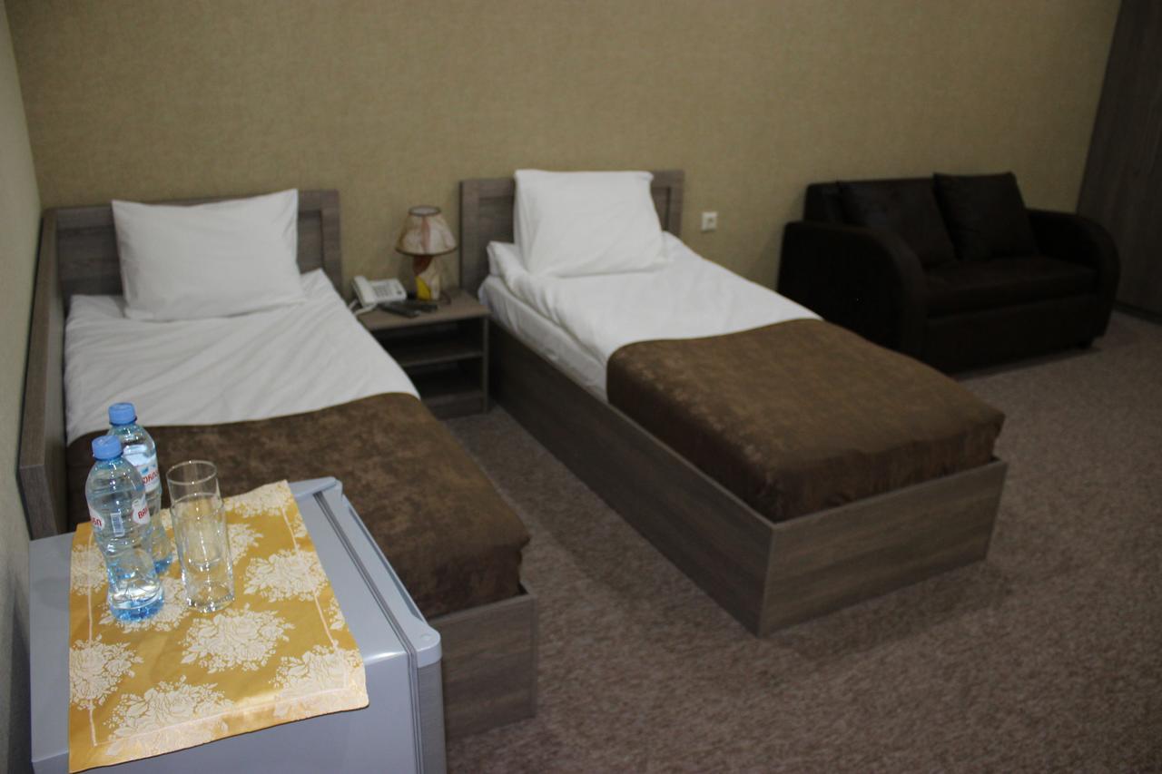 Liel Otel Tiflis Dış mekan fotoğraf