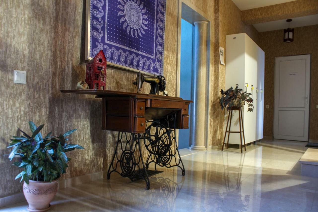 Liel Otel Tiflis Dış mekan fotoğraf