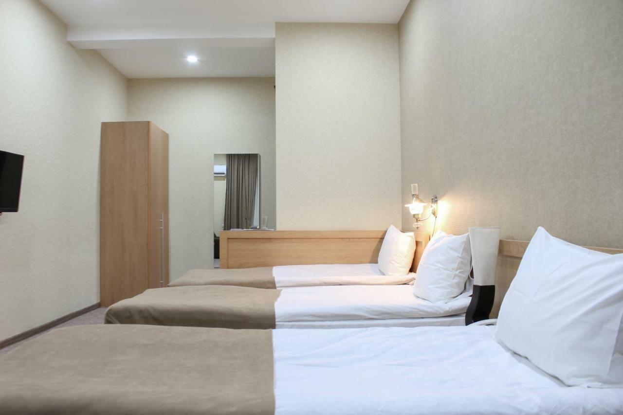 Liel Otel Tiflis Dış mekan fotoğraf