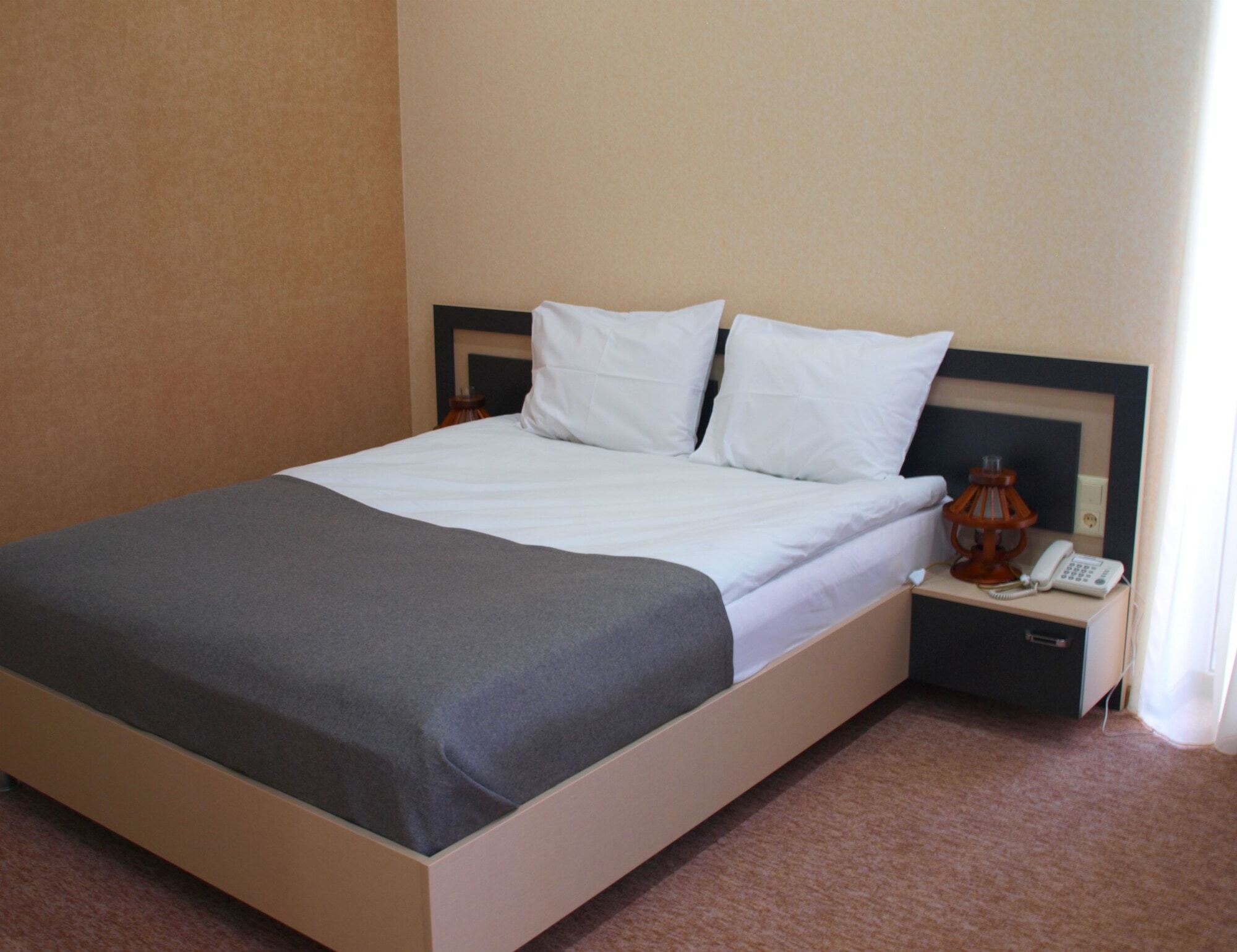 Liel Otel Tiflis Dış mekan fotoğraf